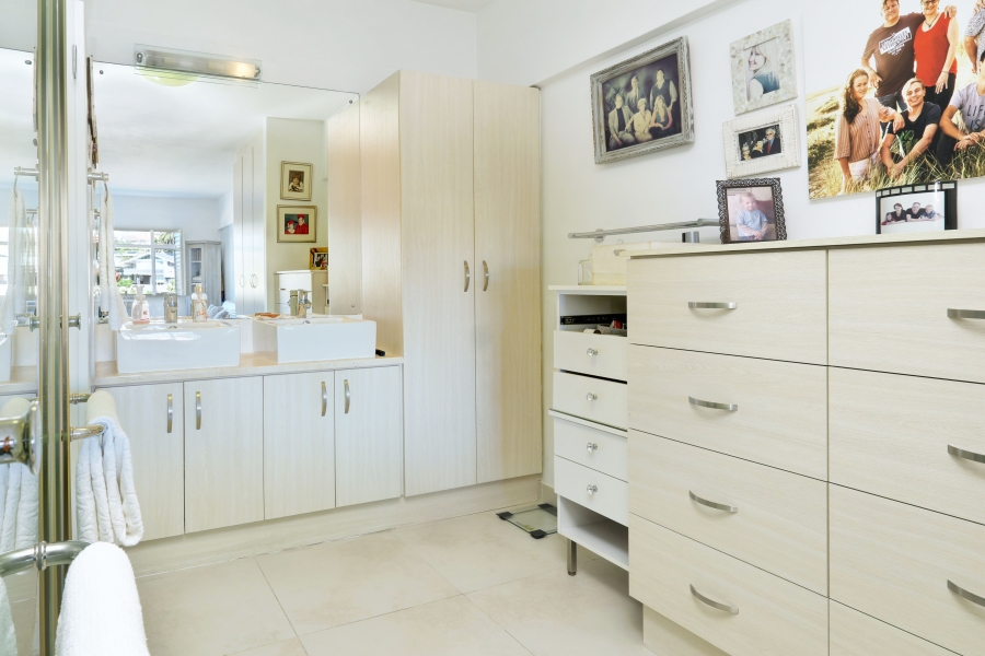 2 Bedroom Property for Sale in Humewood Eastern Cape